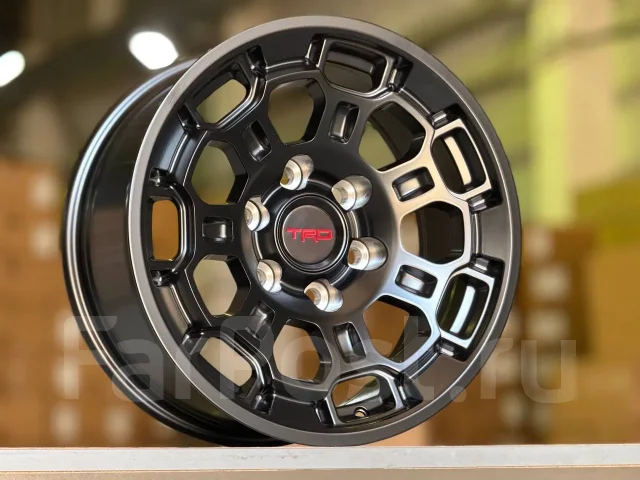 Fuel Off-Road Charger. 8.0x17", 6x139.7, ET5, �� 106,1���. ����
