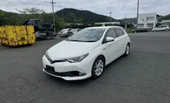 Toyota Auris. ZWE186, 2ZRFXE ����