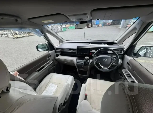 Honda Stepwgn. RP2, L15B ����