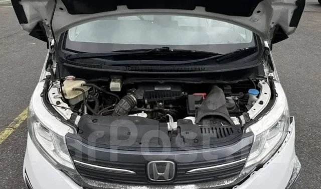 Honda Stepwgn. RP2, L15B ����