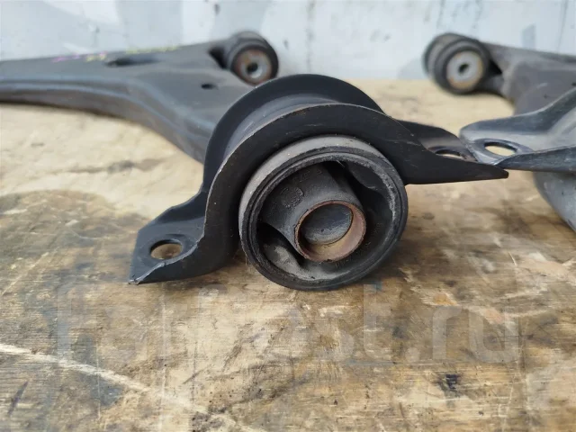����� FORD Focus 1207974 DFW, �������� 1207974 ����