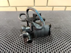������ ���������������� Volkswagen Passat 2014 03C145692P 365 CAXA 03C145692P ����