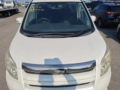 ������ ������������ Toyota Noah 2009 ZRR70W 3Zrfae ����