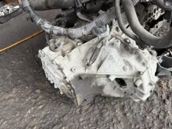 ���� Toyota ISIS ZNM10 U341E 1ZZFE 82000�� 3050044260 ����