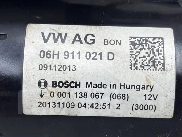 ������� Audi A4 B8 2013 06H911021D CDNB 06H911021D ����