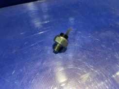������ �������� ����� Suzuki Swift 3782082002 HT51S 3782082002 ����