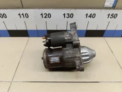 ������� Nissan Juke (F15) 2011 233001KA1C ����