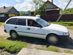 Toyota Corolla. ��������, ��������, 1.0 (92��.�.), ������, 279 971����. �� ����