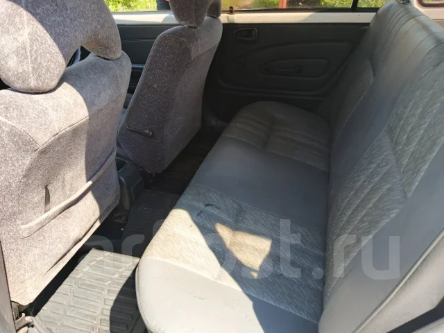 Toyota Corolla. ��������, ��������, 1.0 (92��.�.), ������, 279 971����. �� ����