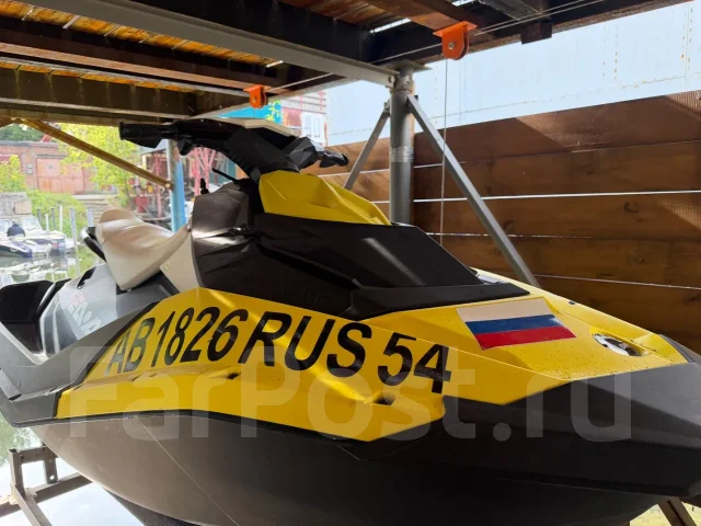 BRP Sea-Doo Spark. 2014 ��� ����