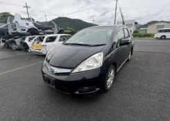 Honda Fit Shuttle. GP2, LDA ����