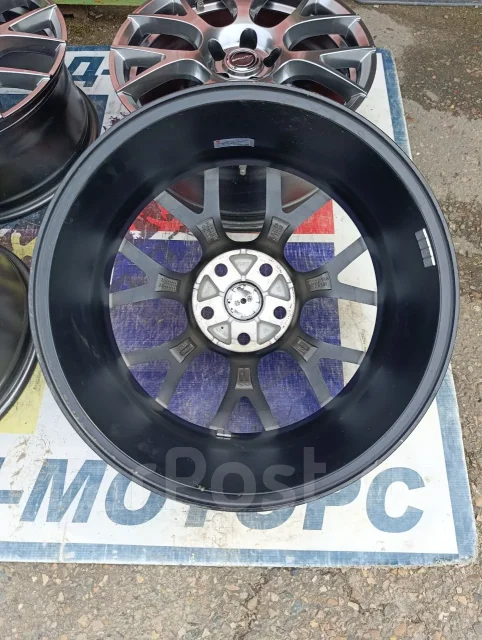 MID Lefinada. 8.0x18", 5x114.3, ET33, �� 60,1���. ����