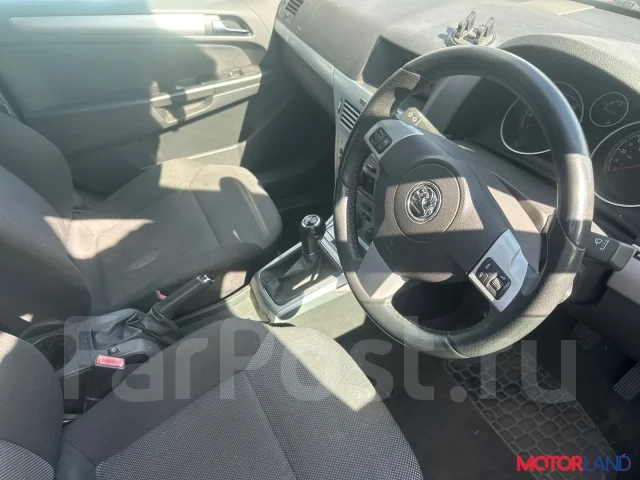 ��������� Opel Astra H 2004-2010 21440193 93190138 ����