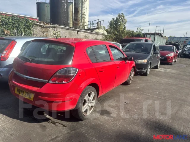 ��������� Opel Astra H 2004-2010 21440193 93190138 ����