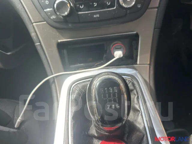 ������� Opel Insignia 2008-2017 21413821 1202594 ����