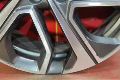 AVS Model T7