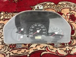 ������ �������� Mazda Demio DW3W 2002 F5D217111A ����