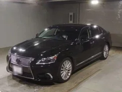Lexus LS600h ����