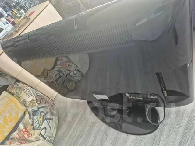 Samsung LE37R82B. LED ����