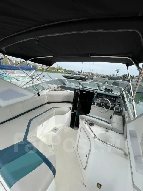 Bayliner. 1992 ���, ����� 11��., ��������� ������������, 520��.�., ������ ����