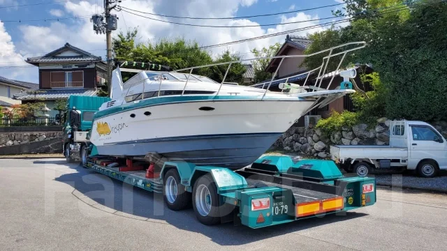 Bayliner. 1992 ���, ����� 11��., ��������� ������������, 520��.�., ������ ����