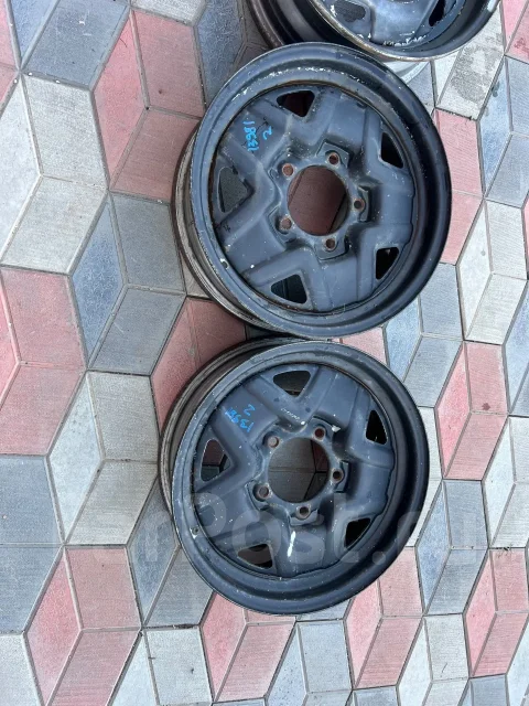Suzuki. 5.0x16", 5x139.7, ET22, �� 108,1���. ����