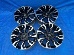 Mitsubishi. 7.0x18", 5x114.3, ET38, �� 65���. ����