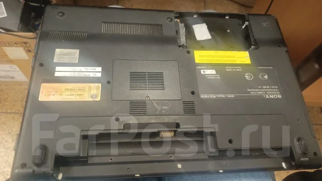 Sony VAIO PCG-71211V. 15.4", WiFi: 1, Bluetooth: 1 ����