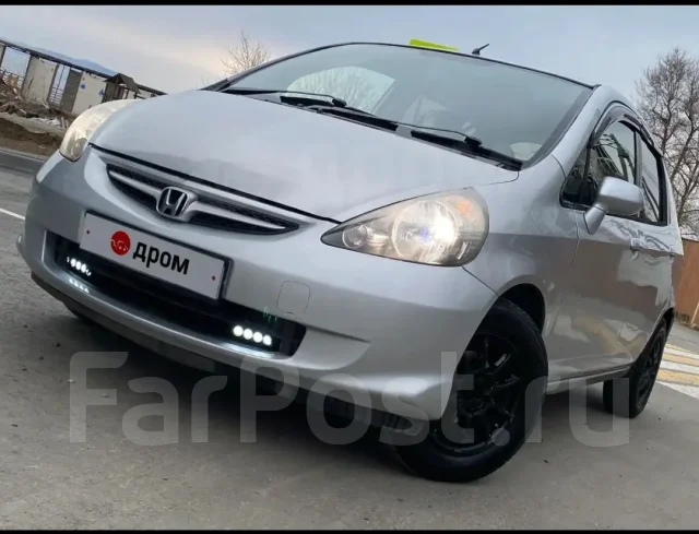 Honda Fit. ��������, ��������, 1.3 (63��.�.), ������, 300����. �� ����