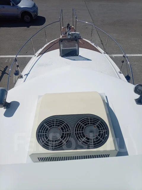 Yamaha CR-27. 1999 ���, ����� 9,5��., ��������� ���������, 250��.�., ������ ����
