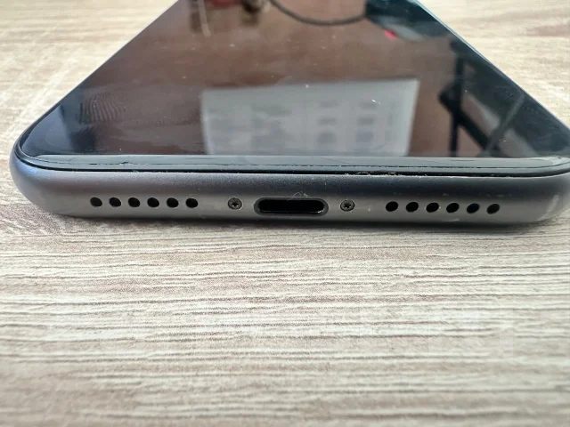 Apple iPhone 11. �/�, 128 ��, ������, 4G LTE ����
