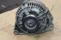 ��������� Audi A4 B5 2001 [TMP-L013] 059903015X ����