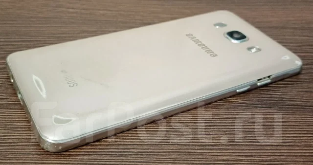 Samsung Galaxy J5 2016. �/�, 16 ��, �������, 3G, 4G LTE, Dual-SIM ����