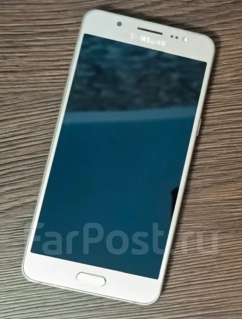 Samsung Galaxy J5 2016. �/�, 16 ��, �������, 3G, 4G LTE, Dual-SIM ����