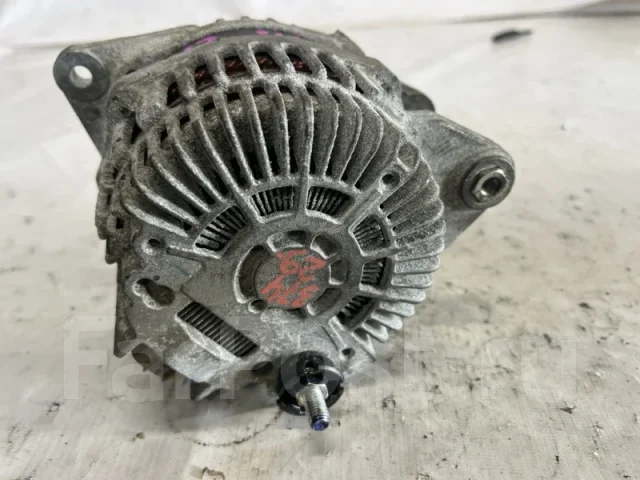 ��������� Nissan NOTE E12 HR12DE ����