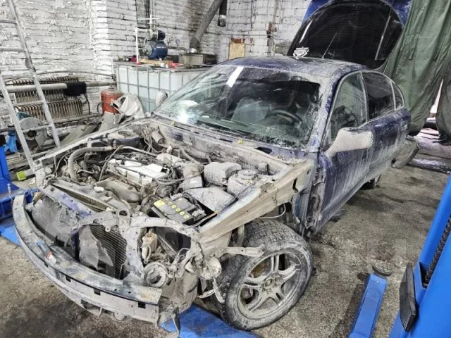 Mitsubishi Carisma. DA1A, 4G92 ����
