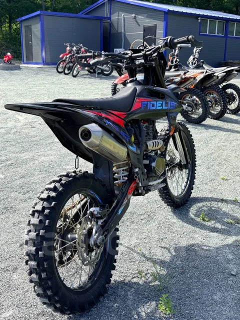 Fidelis King CB300RL. 300����. ��., ��������, ���������, ������ �� �� ����