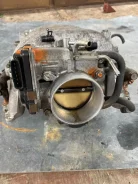 ����������� �������� Toyota Celsior 2203050160 ����