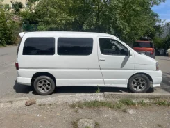 Toyota Regius ����