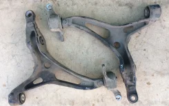 ����� �������� ������ Mercedes w251 R 251 A2513301107 ����