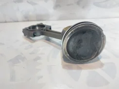 ������� Mazda 6 L3Y711010 GG L3 L3Y711010 ����