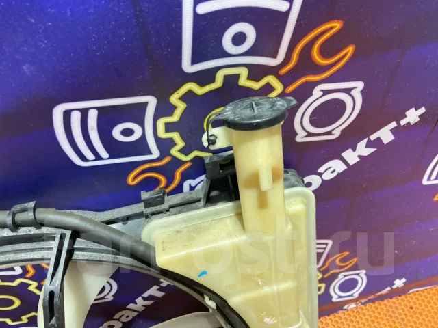 �������� Toyota Ractis 1671121110 NCP100 1671121110 ����