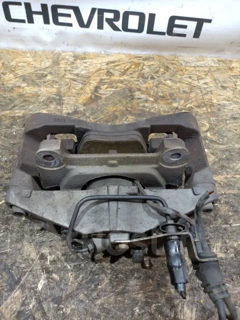 ������� ��� 320 ���� Audi A6 8E0615124B C6, �������� ������ 8E0615124B ����