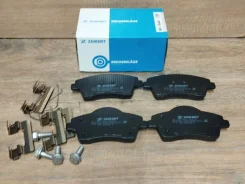 ������� ��������� Volvo 850 2022-2025 BS1844, �������� BS1844 ����