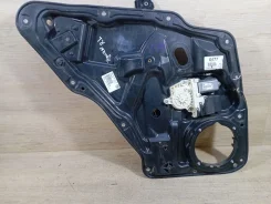 ��������������� ������. ������ ����� Volkswagen Tiguan I (2007�2011) 5N0839729F 5N0839729F ����