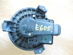 ����� ����� Toyota Ractis NCP100 ����