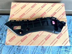 ��������� ������� Toyota RAV 4 2013-2018 5253642050, �������� ����� 5253642050 ����