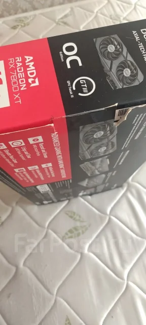 Radeon RX 7800 XT ����