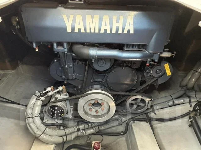 Yamaha FR. ��������� ������������, 310��.�., ������. ��� ����� �� ������������ ����