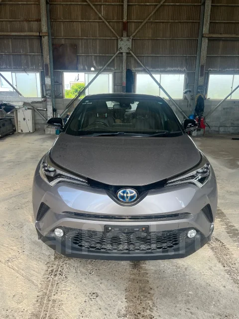 Toyota C-HR. ZYX10, 2ZR ����